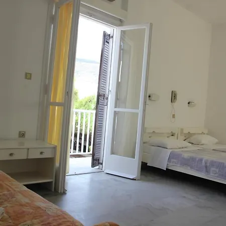 Zannet 2* Parikia (Paros)